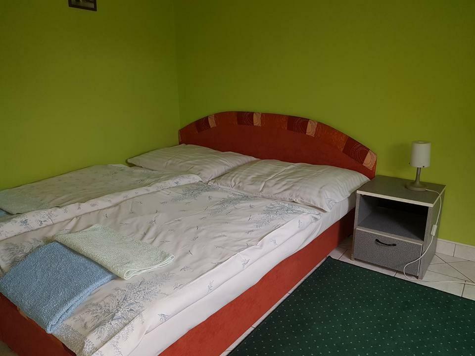 Penzión KORMOŠ Štúrovo Exterior foto