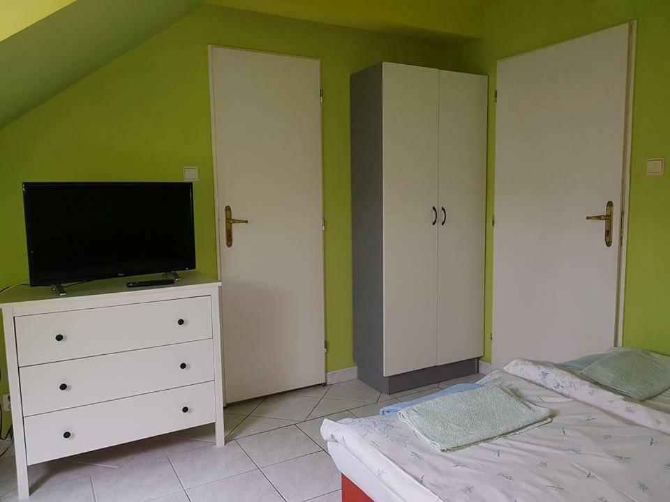 Penzión KORMOŠ Štúrovo Exterior foto